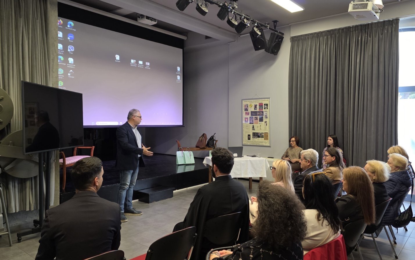 ΕΚΔΗΛΩΣΗ ΜΕ ΑΦΟΡΜΗ ΤΗΝ 8η ΜΑΡΤΙΟΥ ΠΑΓΚΟΣΜΙΑ ΗΜΕΡΑ ΤΗΣ ΓΥΝΑΙΚΑΣ 2