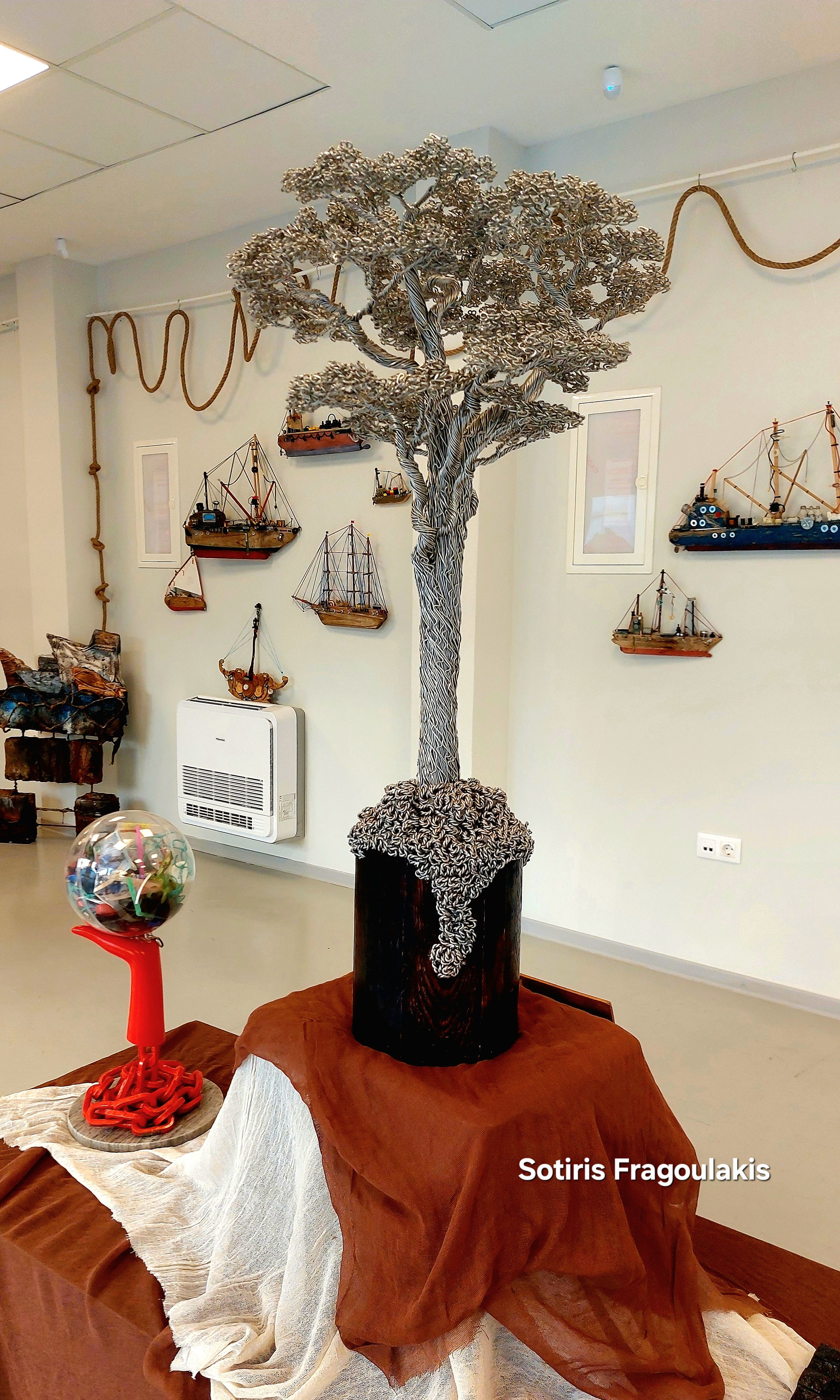 FROM TRASH TO ART 9