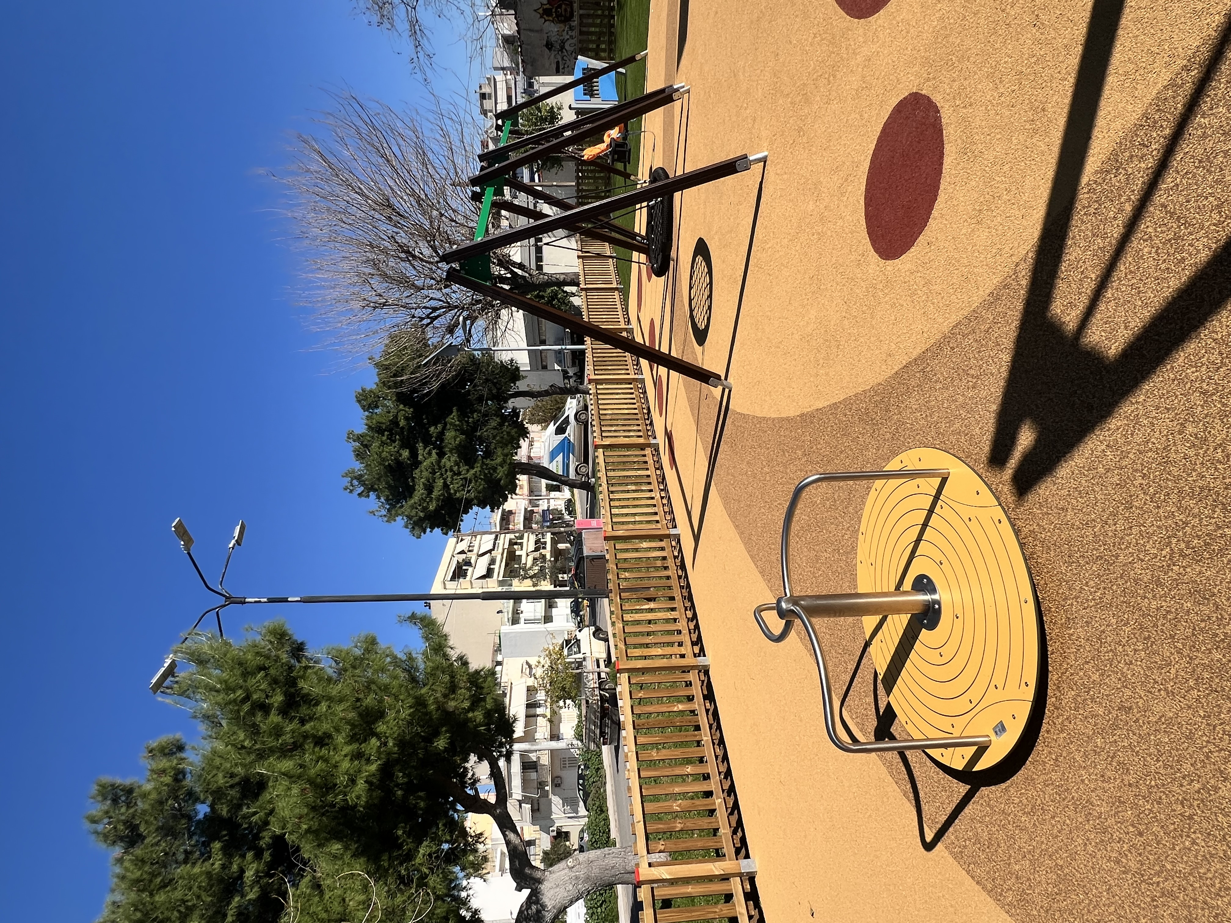 Παιδική χαρά 3